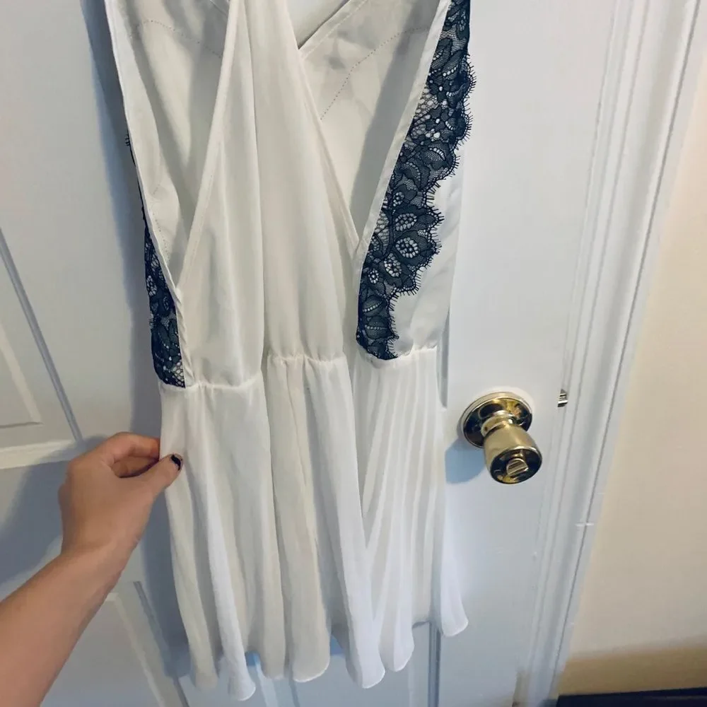 Flora Nikrooz lingerie - Picture 4 of 7